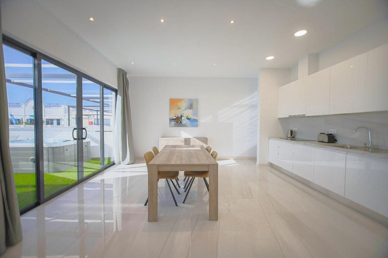 Atlantico Plaza Suite 6A - 2 Beds - 2 Baths Puerto del Carmen (Lanzarote) Exterior photo